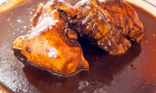 Pollo con mole